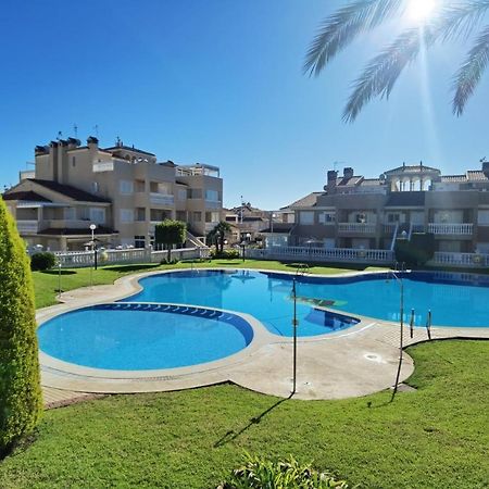 Apartament Z Duzym Tarasem Na Pieknym Osiedlu Orihuela Exteriör bild